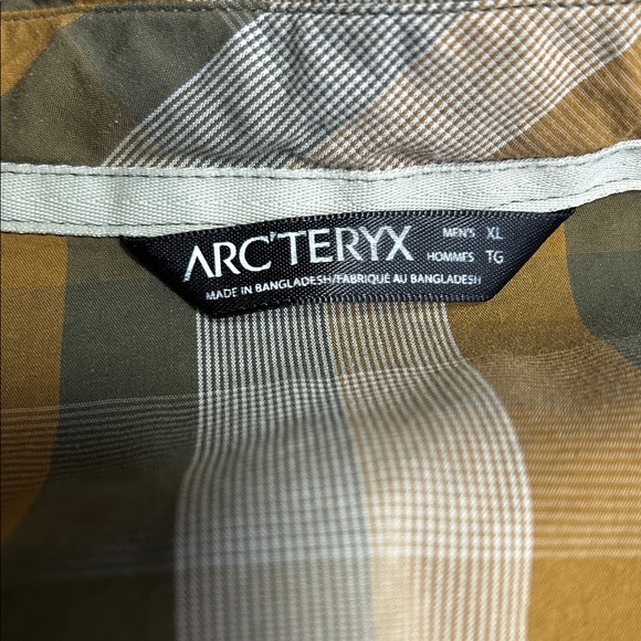 Arc’teryx men’s earth, tones, button front shirt - Picture 3 of 3